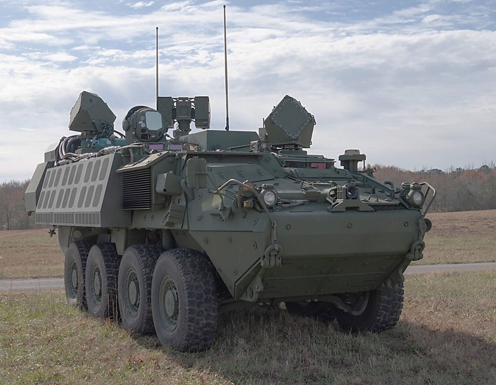 US Army conducts live-fire tests of laser weapons
